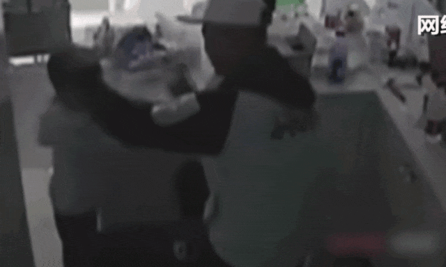 640.gif 640.gif